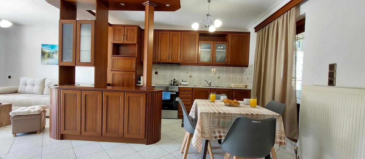 Piccolo Alloggio Apartment Tsoukaládhes Exterior foto